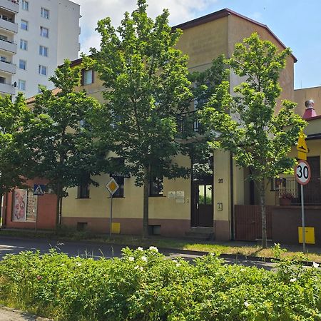 Appartement Kamienica Miedzy Klonami à Świnoujście Extérieur photo
